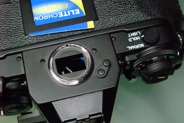 NewF-1用視度補正レンズの代用品 – Slightly out of focus