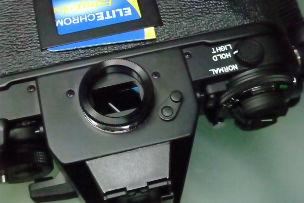 NewF-1用視度補正レンズの代用品 – Slightly out of focus